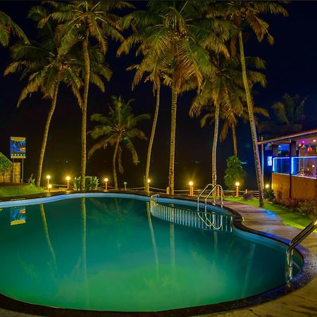Krishnatheeram Ayur Holy Beach Resorts วาร์คาลา ภายนอก รูปภาพ