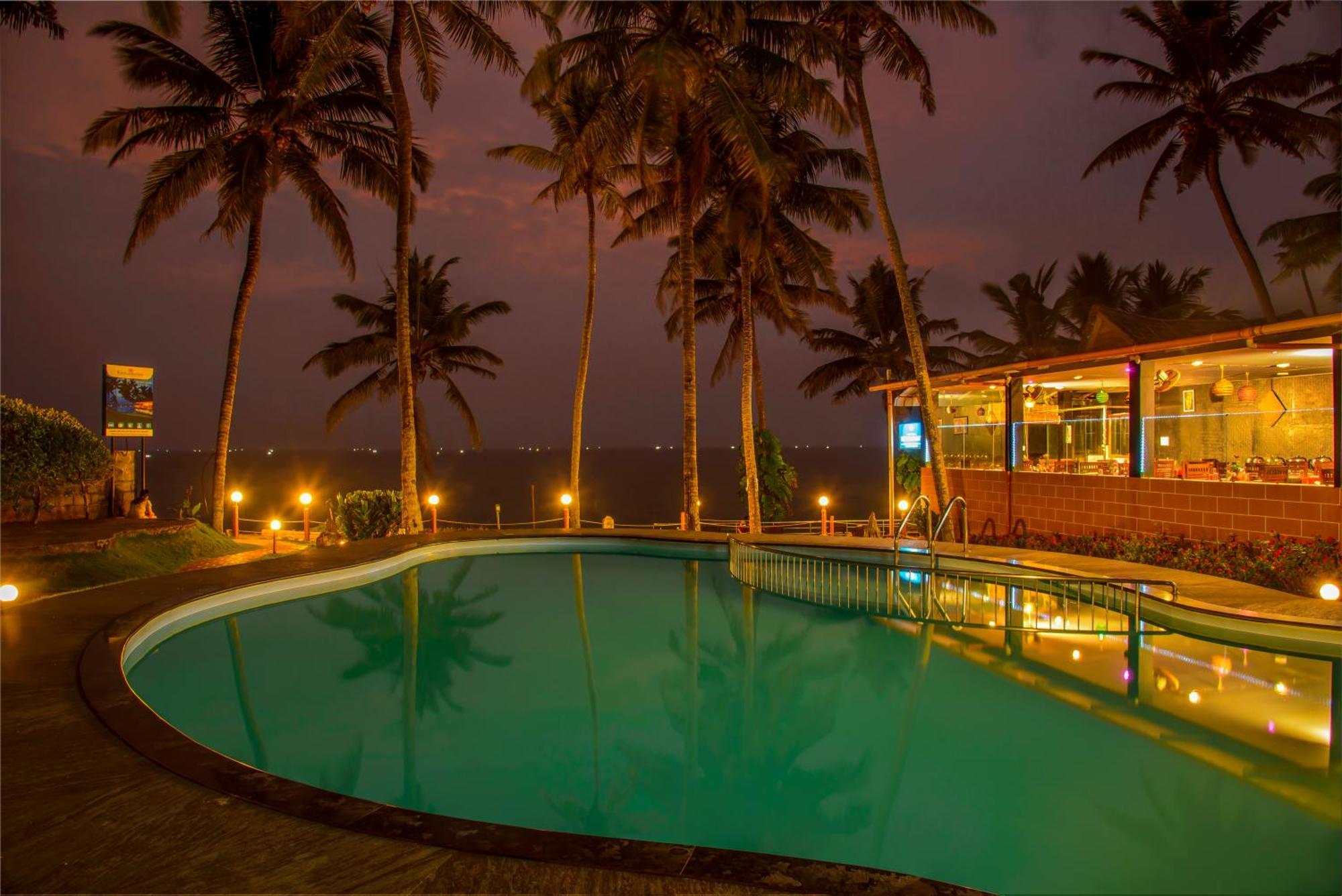 Krishnatheeram Ayur Holy Beach Resorts วาร์คาลา ภายนอก รูปภาพ